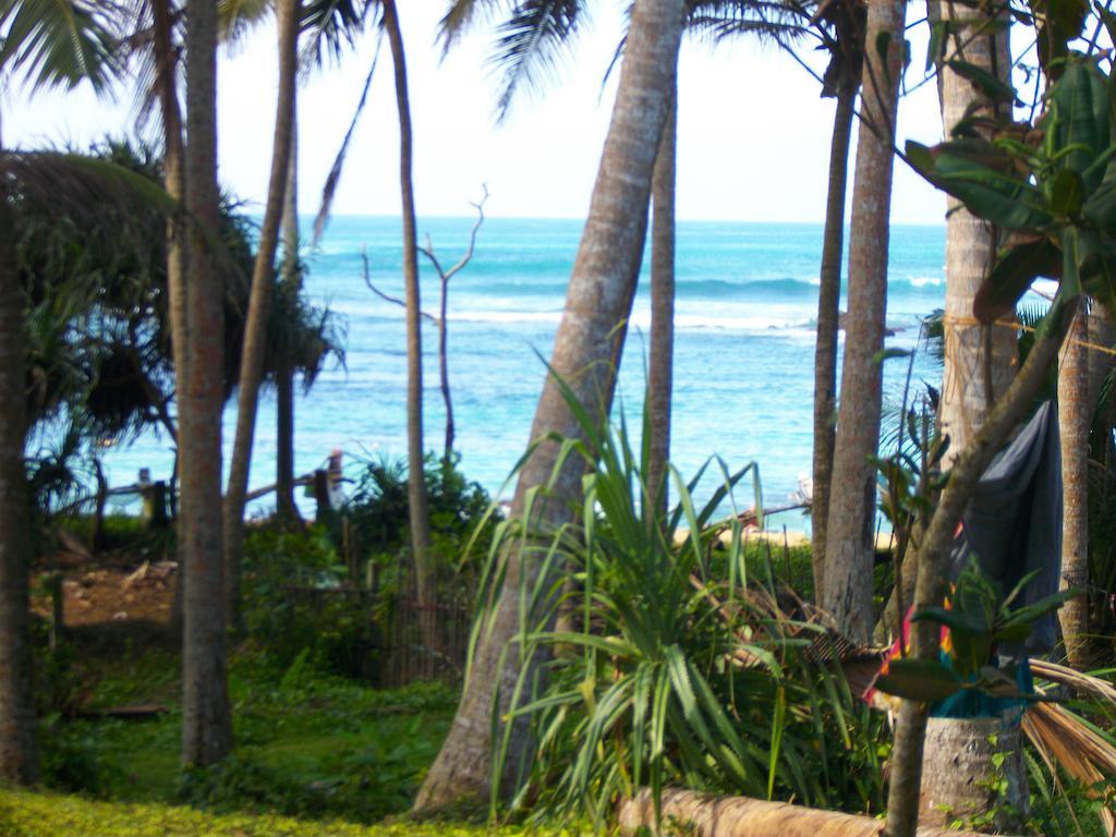 Sunray Rest - Beach View Homestay Mirissa Exterior photo